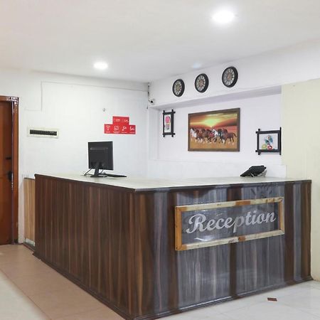Oyo 45895 Hotel Blue Nile Chennai Esterno foto
